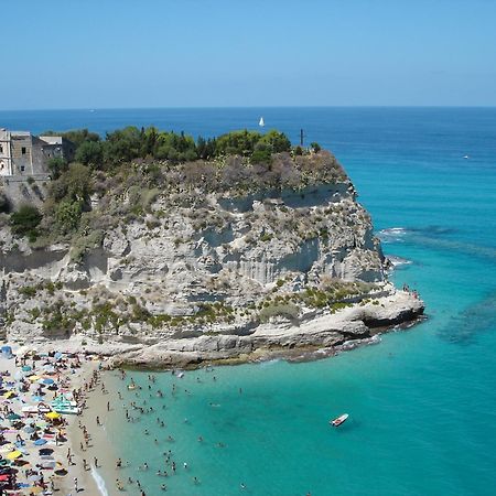 Villa Vittoria Tropea B&B Exterior foto