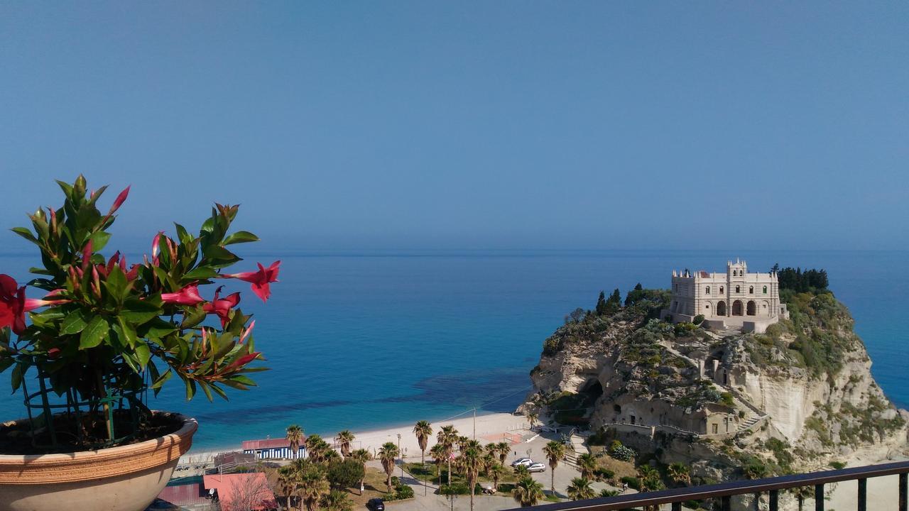 Villa Vittoria Tropea B&B Exterior foto